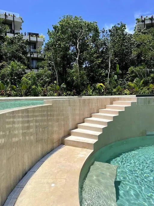 Jungle Eco-Luxury Apartment Τουλούμ 0*,